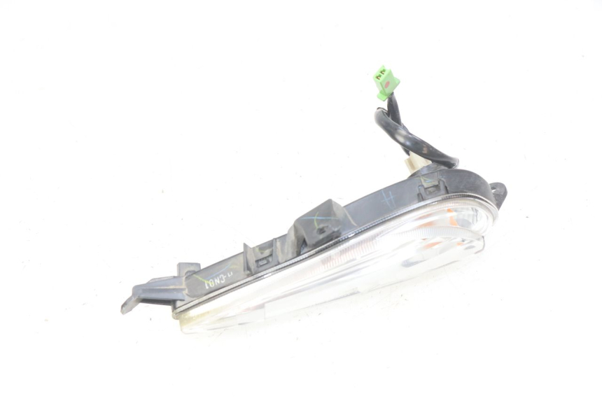 photo de INTERMITENTE TRASERO DERECHO YAMAHA D'ELIGHT DELIGHT 115 (2013 - 2017) - Detalle de la pieza