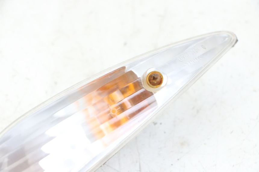 photo de TRASERO DERECHO INTERMITENTE PEUGEOT ELYSTAR 125 (2002 - 2007) - Zoom estado de uso