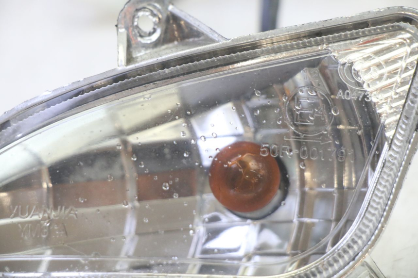 photo de TRASERO DERECHO INTERMITENTE BTC FELICE SPORT 50 - Zoom estado de uso