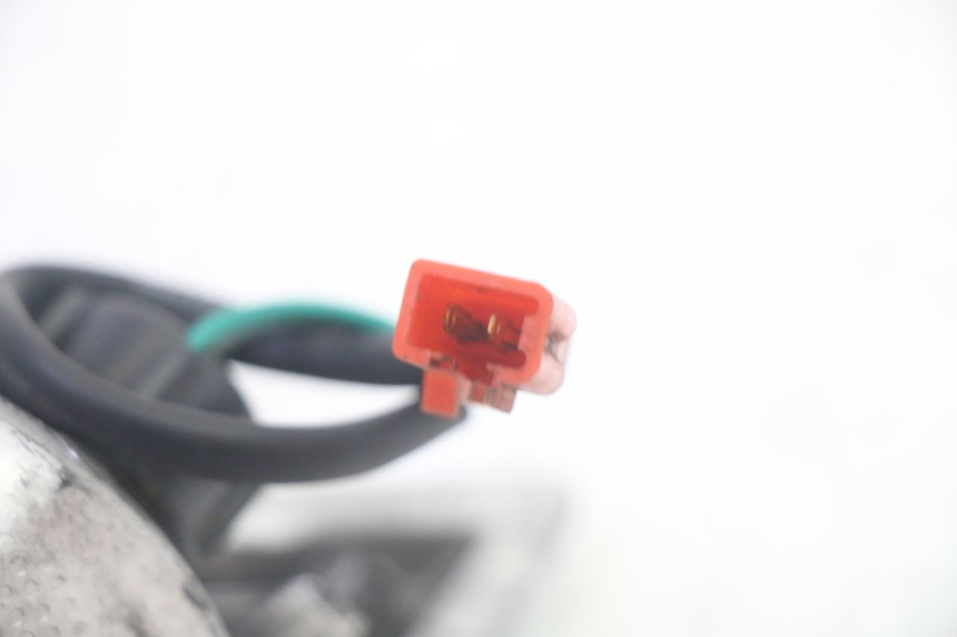 photo de INTERMITENTE TRASERO DERECHO SYM FIDDLE 3 III 125 (2014 - 2020) - Detalles de los puntos de fijación