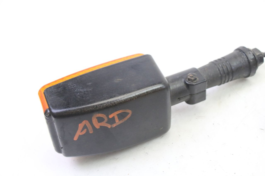 photo de TRASERO DERECHO INTERMITENTE YAMAHA FJ 36Y 1100 (1984 - 1985) - Vista general del producto