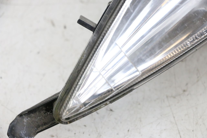 photo de TRASERO DERECHO INTERMITENTE MBK FLIPPER 115 (2013 - 2017) - Zoom estado de uso