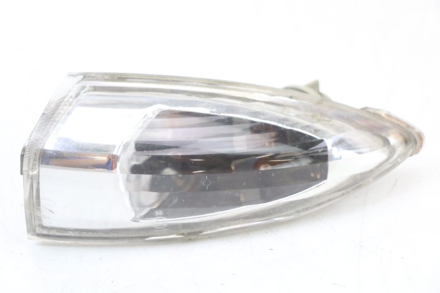 photo de INTERMITENTE TRASERO DERECHO PIAGGIO FLY 2T 50 (2004 - 2017) - Detalle de la pieza