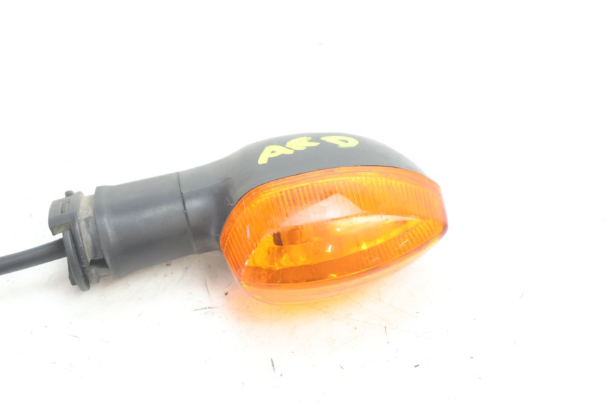 photo de TRASERO DERECHO INTERMITENTE YAMAHA FZ8 800 (2010 - 2016) - Detalle de la pieza