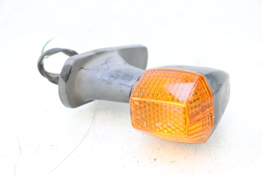 photo de TRASERO DERECHO INTERMITENTE KAWASAKI GPX F ZX750F 750 (1986 - 1990) - Vista principal