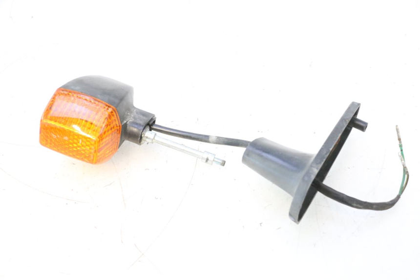 photo de TRASERO DERECHO INTERMITENTE KAWASAKI GPX F ZX750F 750 (1986 - 1990) - Detalle de la pieza