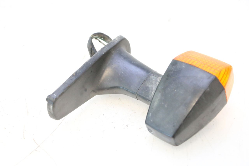 photo de TRASERO DERECHO INTERMITENTE KAWASAKI GPX F ZX750F 750 (1986 - 1990) - Zoom estado de uso
