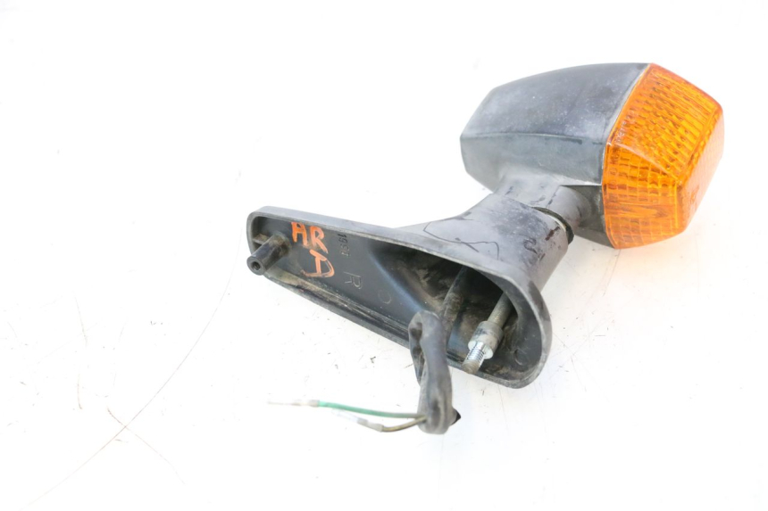 photo de TRASERO DERECHO INTERMITENTE KAWASAKI GPX F ZX750F 750 (1986 - 1990) - Vista general del producto