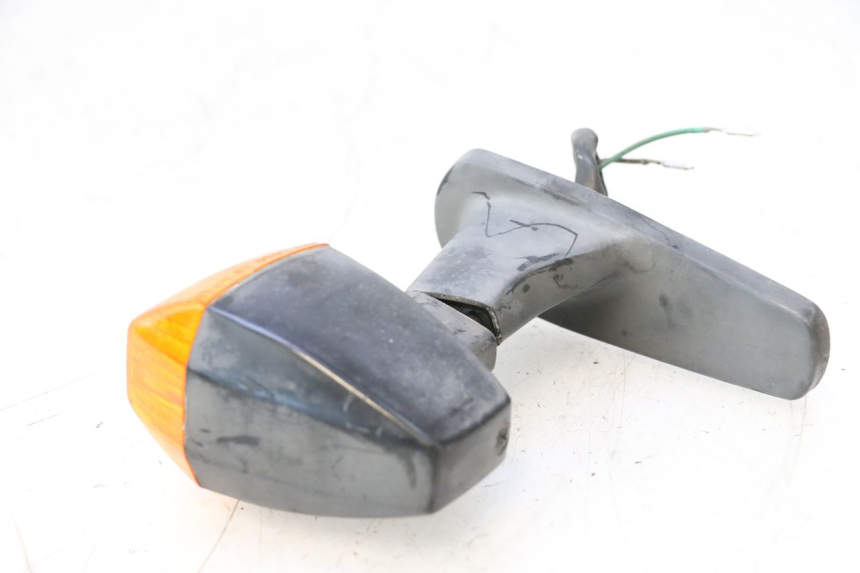 photo de TRASERO DERECHO INTERMITENTE KAWASAKI GPX F ZX750F 750 (1986 - 1990) - Recambio usado revisado