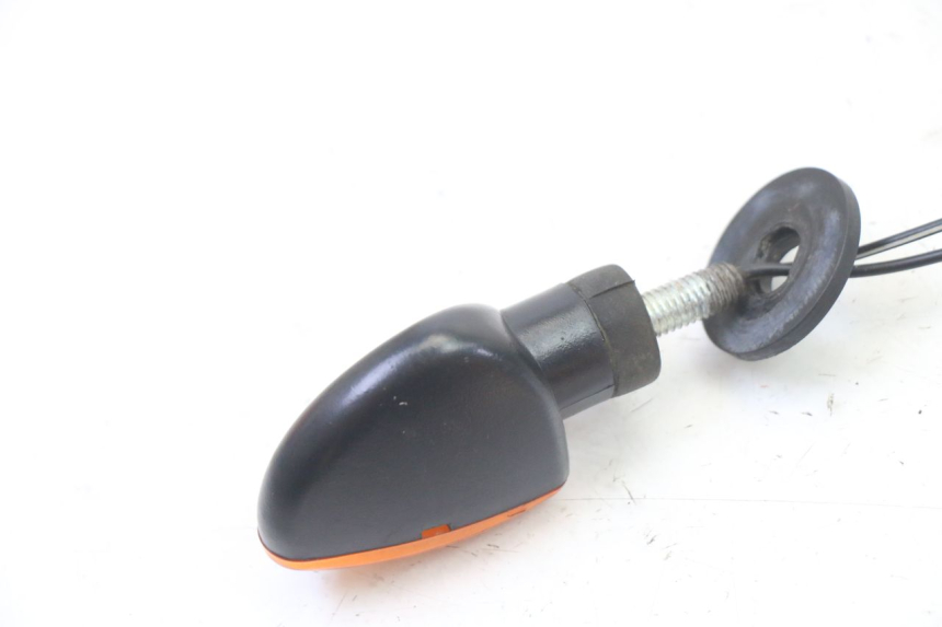 photo de TRASERO DERECHO INTERMITENTE SUZUKI GS GSE 500 (2001 - 2003) - Vista general del producto