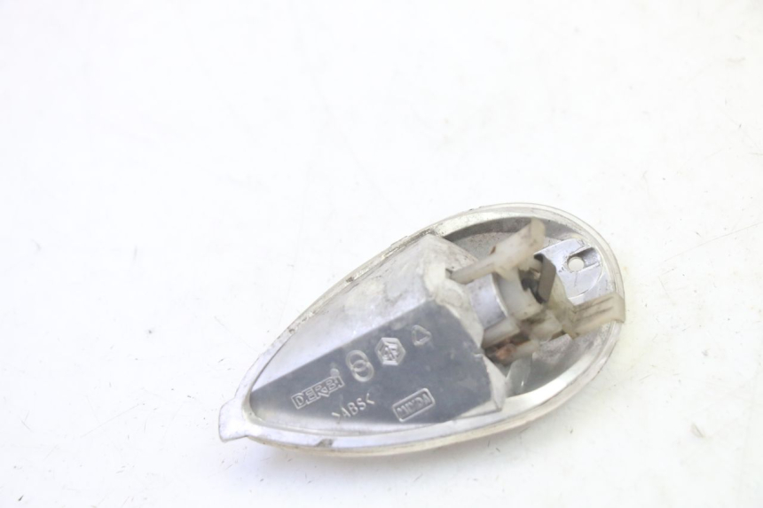 photo de TRASERO DERECHO INTERMITENTE PIAGGIO LIBERTY 125 (1998 - 2008) - Zoom estado de uso