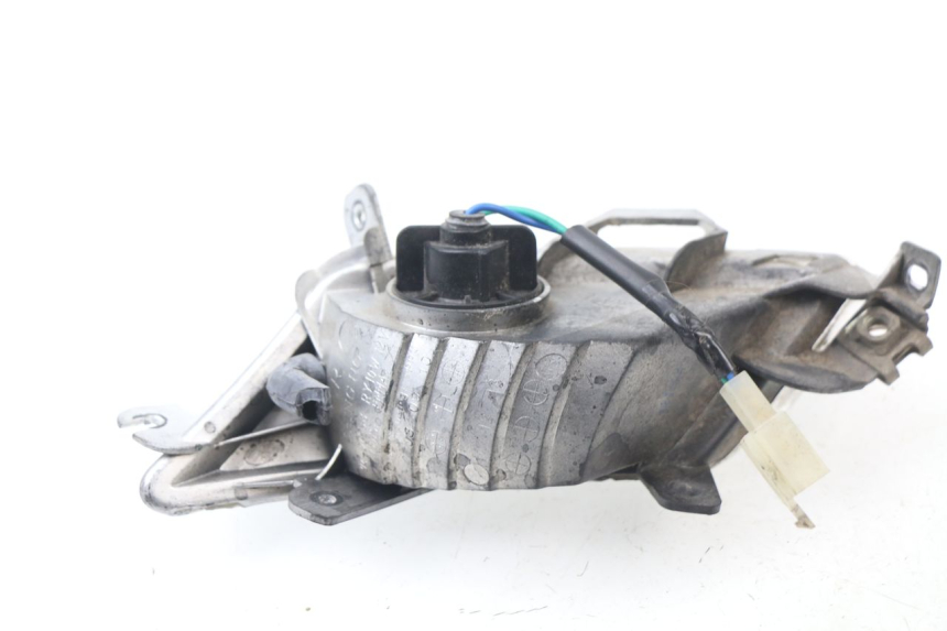 photo de TRASERO DERECHO INTERMITENTE KYMCO LIKE 2T 50 (2009 - 2018) - Otra perspectiva