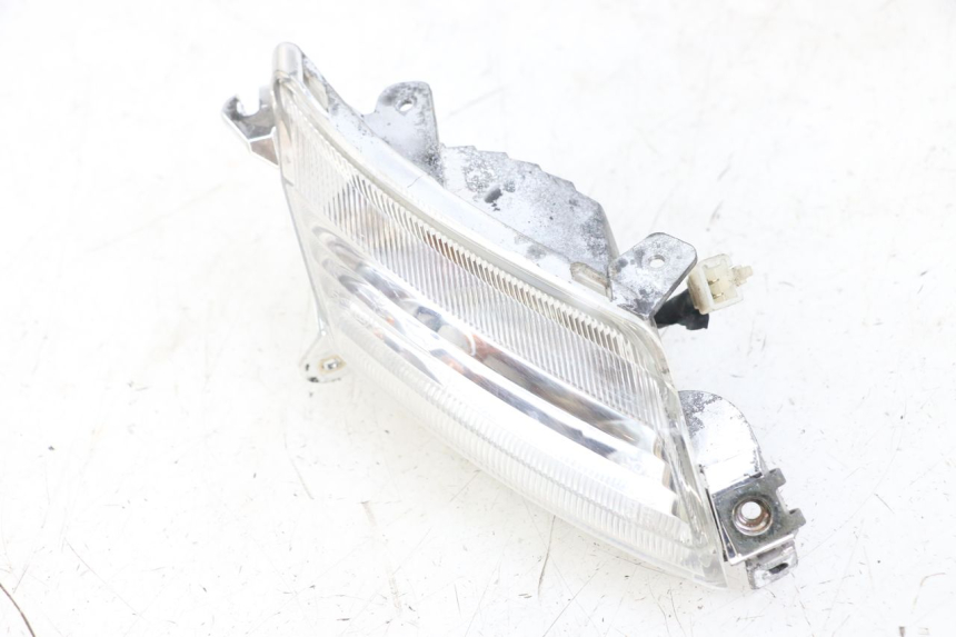 photo de INTERMITENTE TRASERO DERECHO KYMCO LIKE 125 (2009 - 2016) - Detalle de la pieza