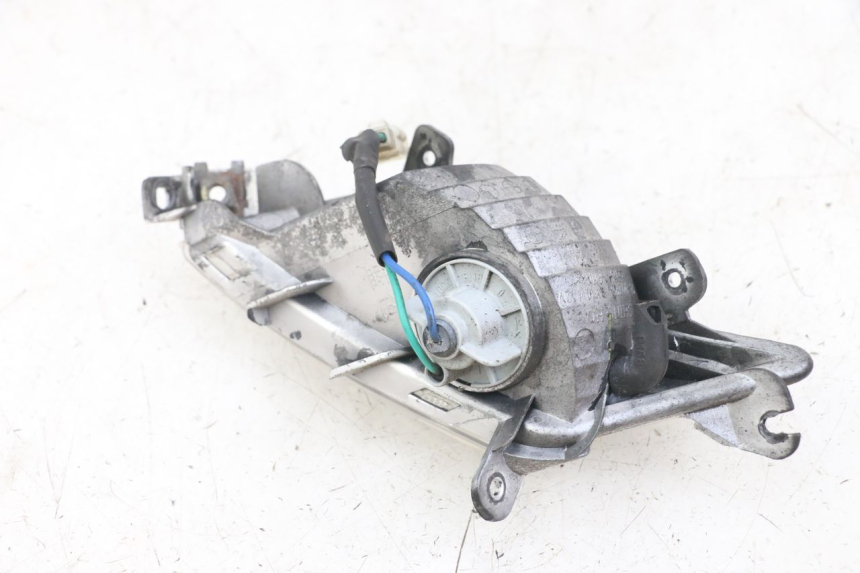 photo de INTERMITENTE TRASERO DERECHO KYMCO LIKE 125 (2009 - 2016) - Zoom estado de uso