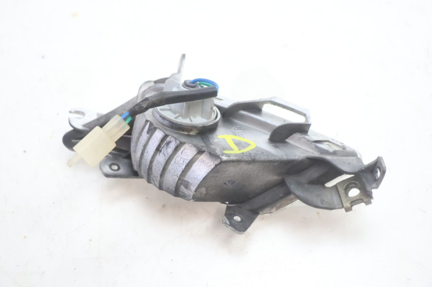photo de INTERMITENTE TRASERO DERECHO KYMCO LIKE 125 (2009 - 2016) - Zoom estado de uso