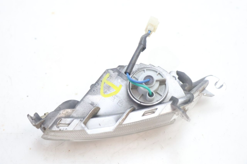 photo de INTERMITENTE TRASERO DERECHO KYMCO LIKE 125 (2009 - 2016) - Otra perspectiva