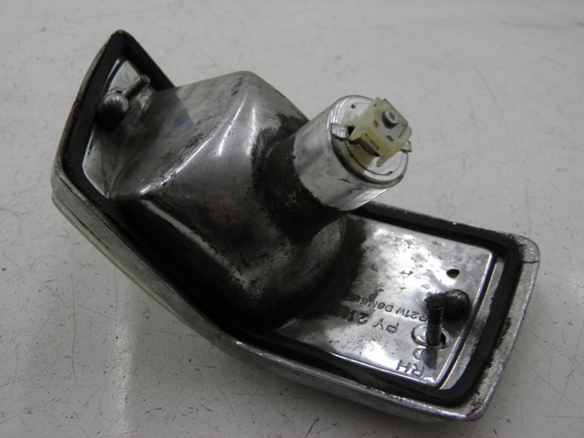 photo de TRASERO DERECHO INTERMITENTE LML DLX 2T 125 (2008) - Detalle de la pieza