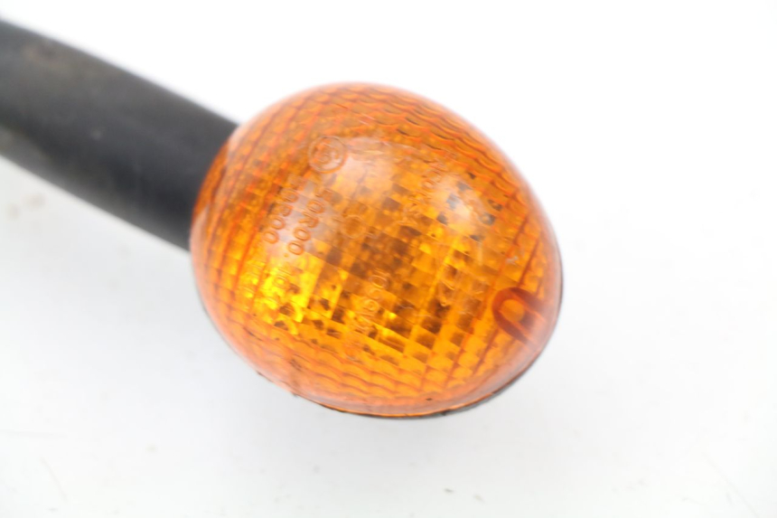 photo de TRASERO DERECHO INTERMITENTE PEUGEOT LUDIX ONE 50 (2005 - 2008) - Primer plano técnico