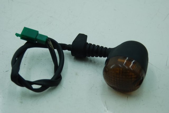 photo de TRASERO DERECHO INTERMITENTE MBK NITRO NAKED 50 (2005 - 2012) - Vista principal