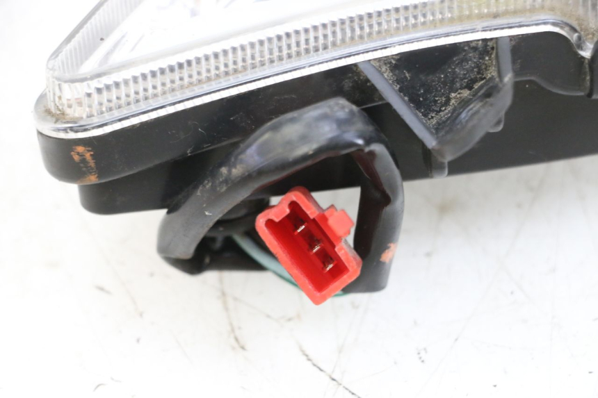 photo de INTERMITENTE TRASERA DERECHA JM MOTORS OLDIES GT 4T 50 (2018 - 2025) - Detalle de la pieza