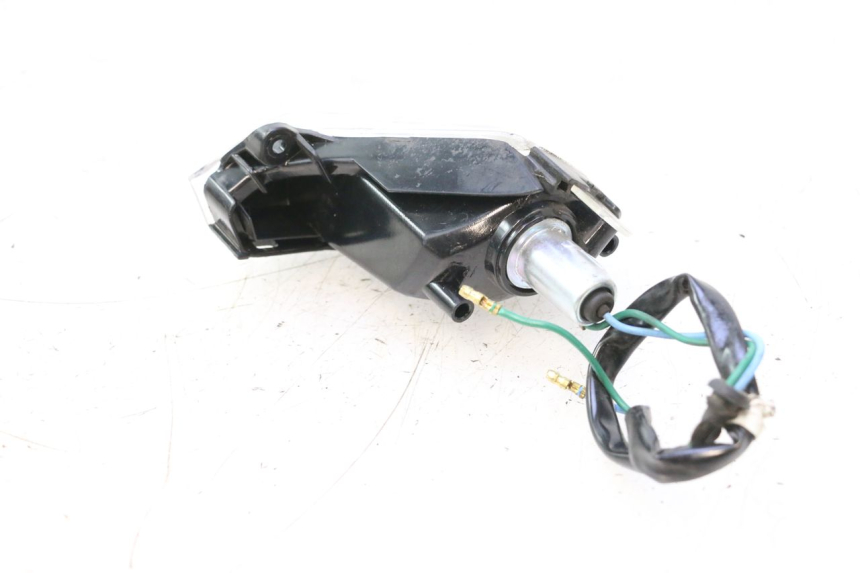 photo de INTERMITENTE TRASERO DERECHO HONDA PCX (JF28) 125 (2009 - 2011) - Otra perspectiva