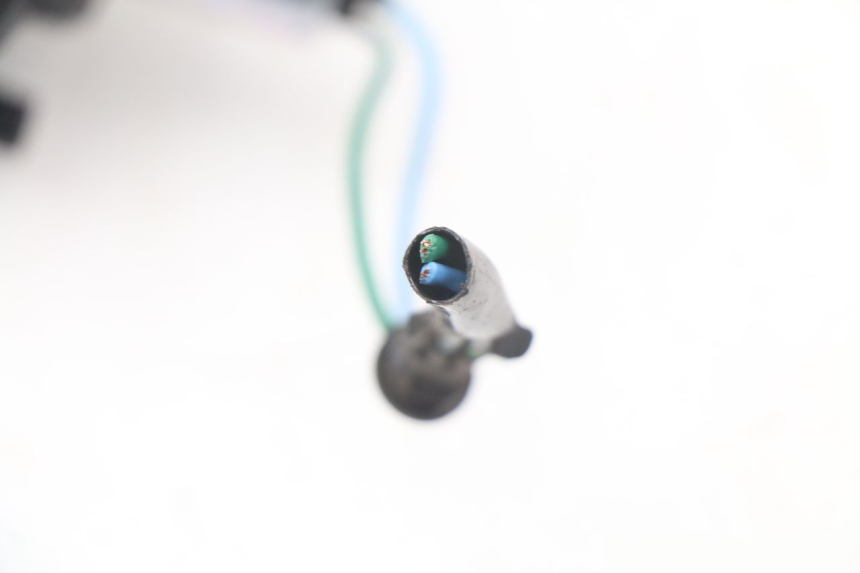 photo de INTERMITENTE TRASERO DERECHO HONDA PCX (JF47) 125 (2012 - 2013) - Detalle de la pieza