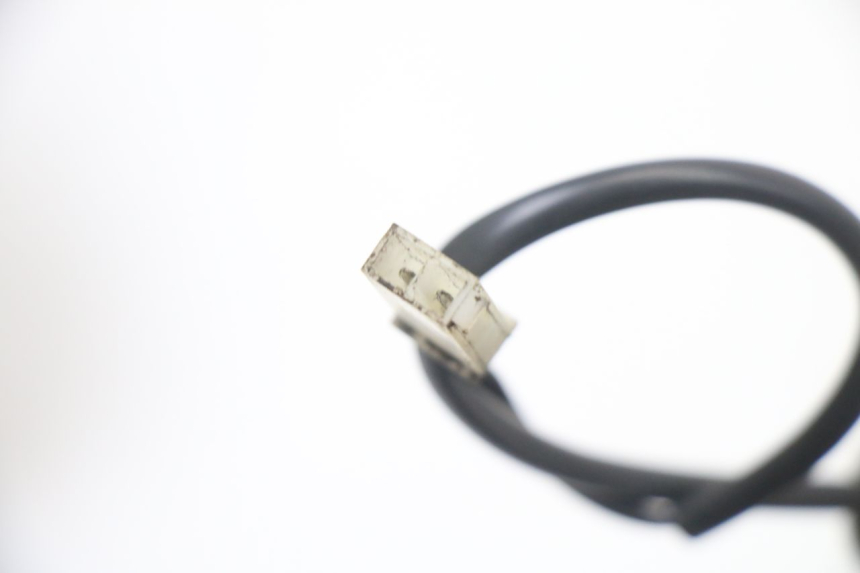 photo de INTERMITENTE TRASERO DERECHO PEUGEOT TKR TREKKER FURIOUS 50 (2005 - 2014) - Primer plano técnico