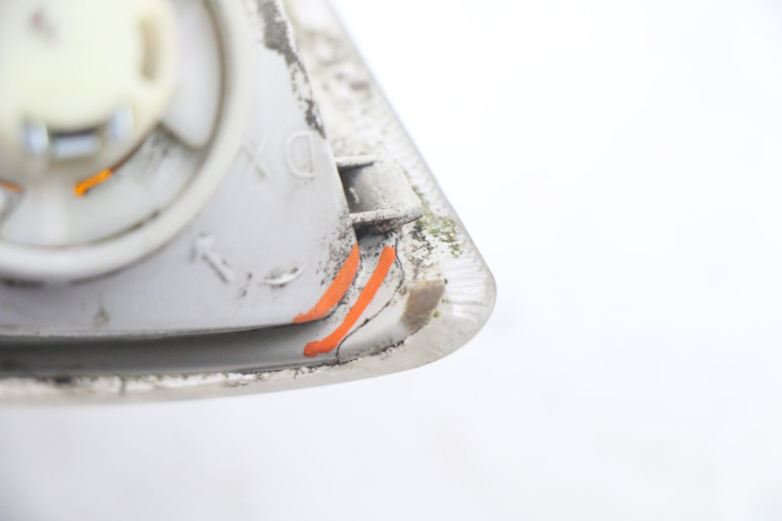 photo de TRASERO DERECHO INTERMITENTE PIAGGIO VESPA GRANTURISMO 125 (2003 - 2007) - Vista general del producto