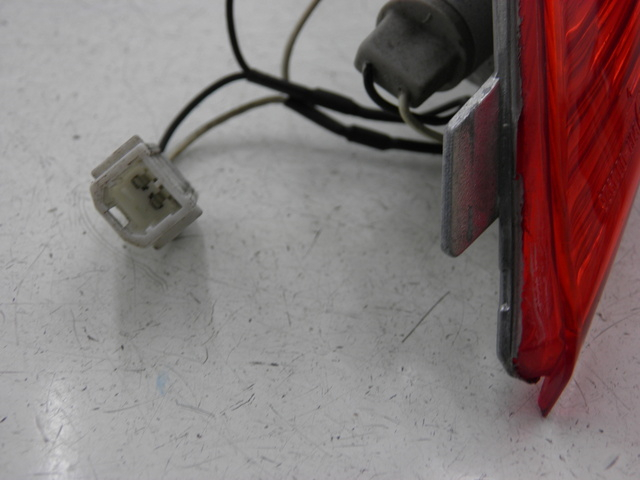 photo de TRASERO DERECHO INTERMITENTE PIAGGIO XEVO 400 (2007) - Zoom estado de uso