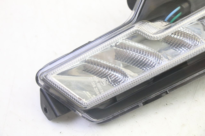 photo de TRASERO DERECHO INTERMITENTE EFUN PUSA 1 - Detalle de la pieza