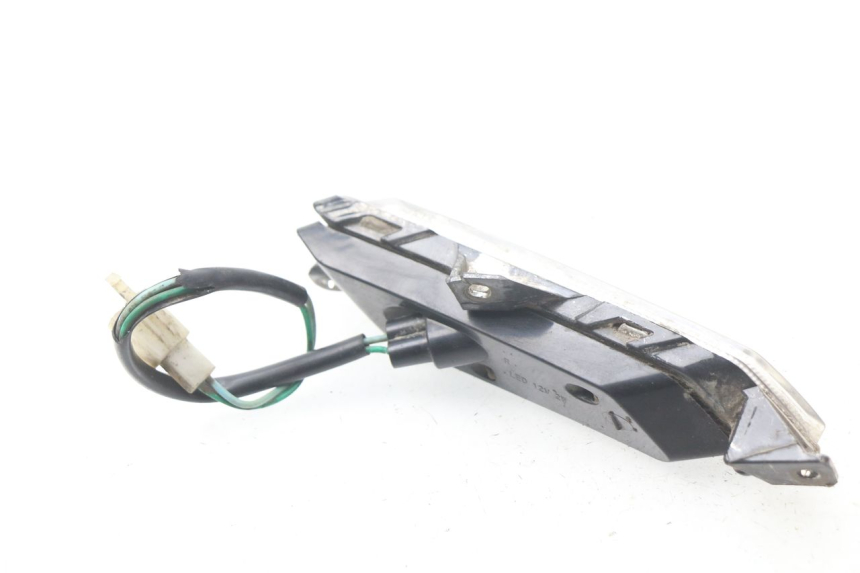 photo de TRASERO DERECHO INTERMITENTE TURBHO RP 50 (2018 - 2022) - Otra perspectiva