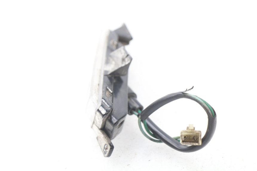 photo de TRASERO DERECHO INTERMITENTE TURBHO RP 50 (2018 - 2022) - Primer plano técnico