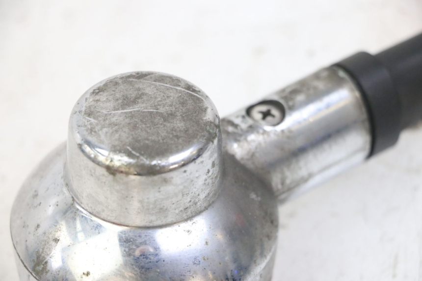 photo de TRASERO DERECHO INTERMITENTE APRILIA SCARABEO GT TOURING 125 (1999 - 2005) - Otra perspectiva