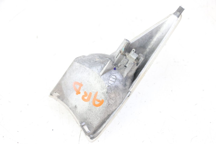 photo de TRASERO DERECHO INTERMITENTE PEUGEOT SPEEDFIGHT 2 LC 50 (2000 - 2009) - Vista general del producto