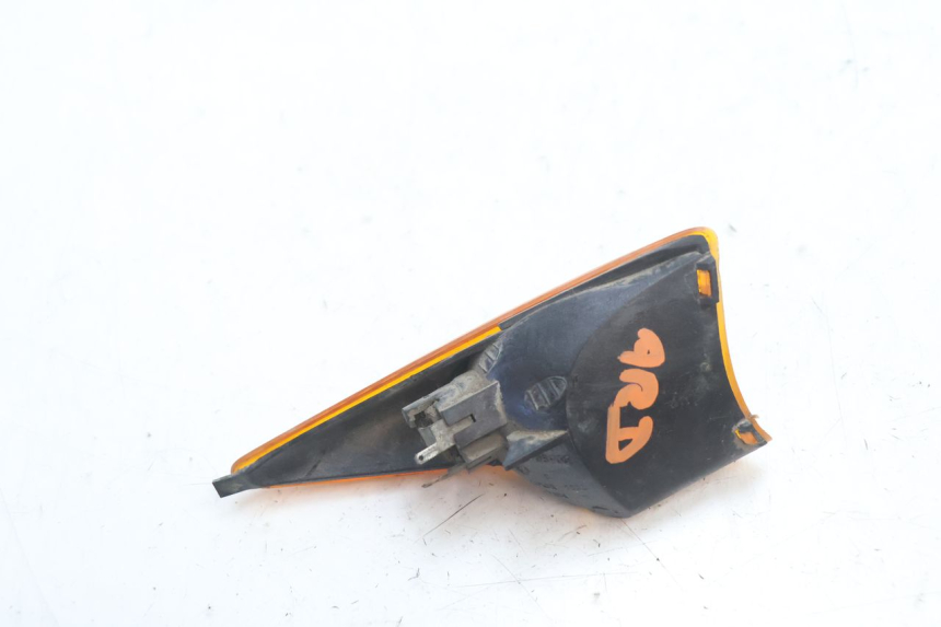 photo de TRASERO DERECHO INTERMITENTE PEUGEOT SPEEDFIGHT LC 50 (1996 - 2002) - Primer plano técnico