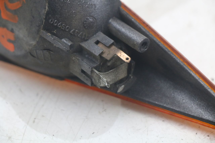 photo de INTERMITENTE TRASERO DERECHO PEUGEOT SPEEDFIGHT 100 (1997 - 2007) - Marcados y referencias originales