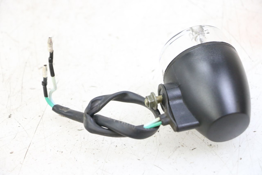 photo de TRASERO DERECHO INTERMITENTE SYM ORBIT 2 4T 50 (2008 - 2017) - Primer plano técnico