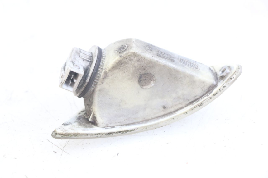 photo de INTERMITENTE TRASERO DERECHO PIAGGIO VESPA LXV 125 (2006 - 2009) - Otra perspectiva