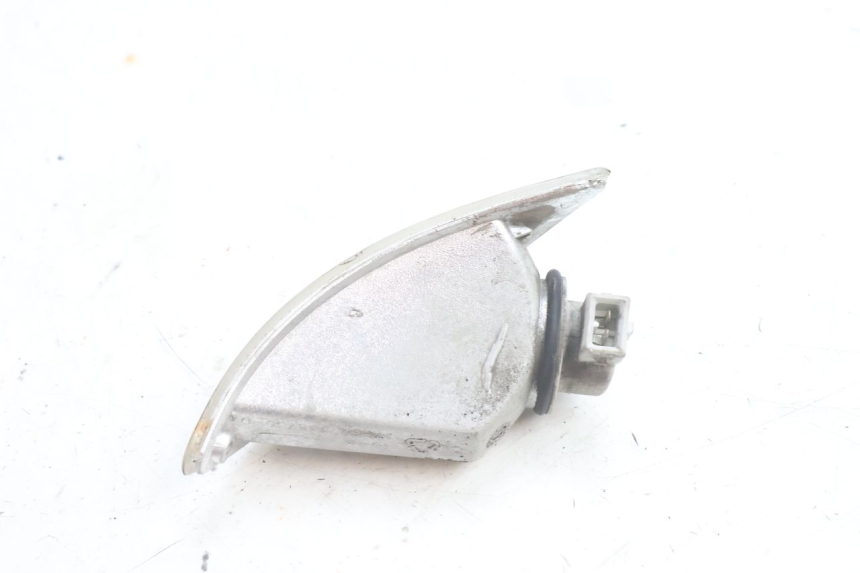 photo de INTERMITENTE TRASERO DERECHO PIAGGIO VESPA S 2T 50 (2007 - 2014) - Primer plano técnico