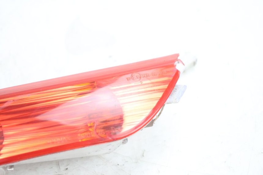 photo de TRASERO DERECHO INTERMITENTE PIAGGIO X8 STREET 125 (2006 - 2007) - Zoom estado de uso