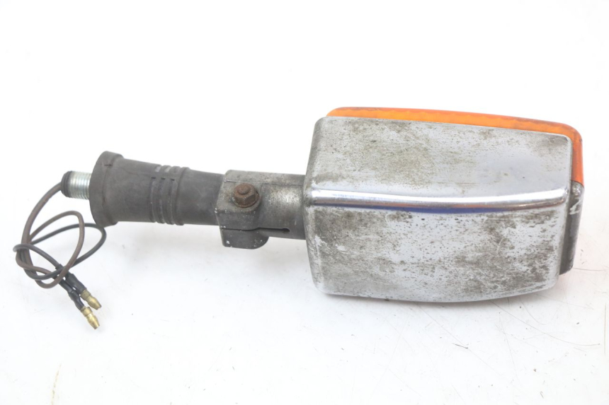 photo de TRASERO DERECHO INTERMITENTE YAMAHA XJ F 900 (1983 - 1994) - Vista general del producto