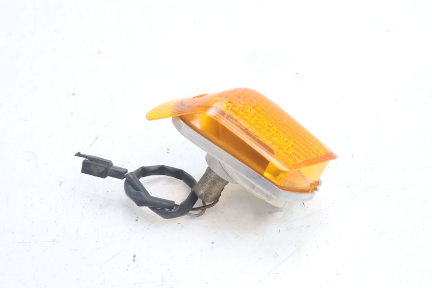photo de INTERMITENTE TRASERO DERECHO KAWASAKI ZZR 600 (1995 - 2004) - Otra perspectiva
