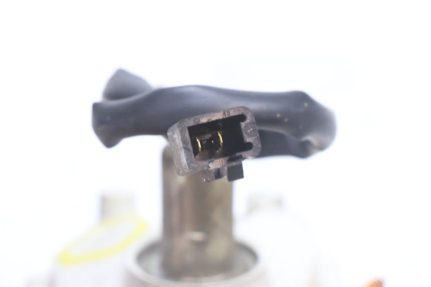 photo de INTERMITENTE TRASERO DERECHO KAWASAKI ZZR 600 (1995 - 2004) - Vista general del producto