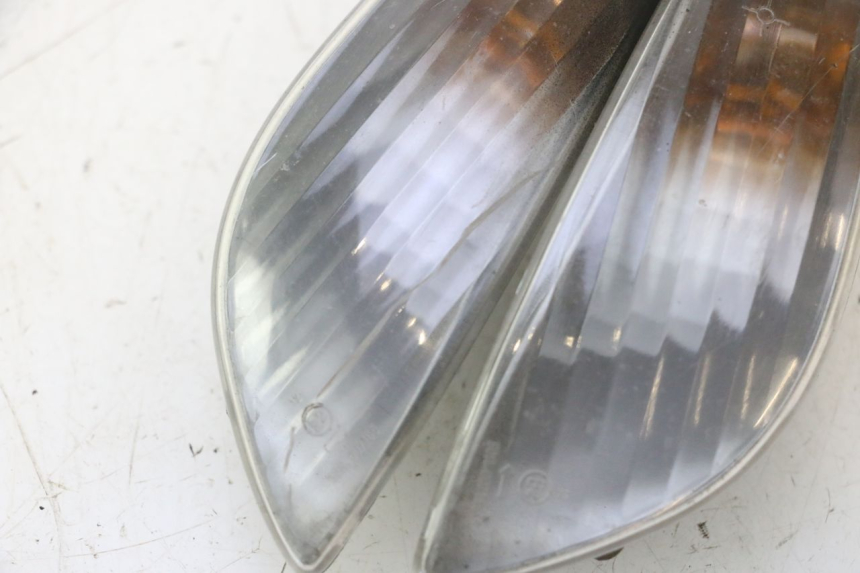 photo de TRASERO INTERMITENTE PEUGEOT ELYSTAR 50 (2002 - 2014) - Zoom estado de uso