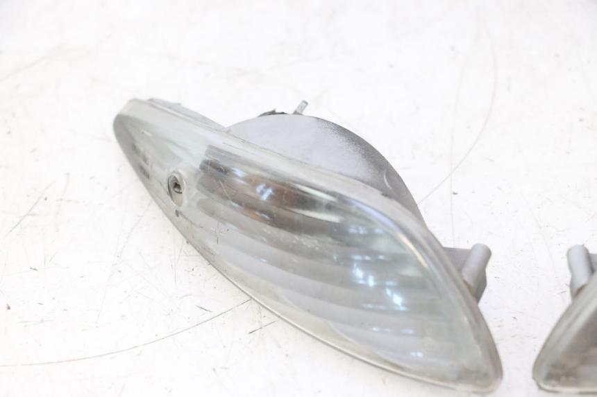 photo de TRASERO INTERMITENTE PEUGEOT ELYSTAR 50 (2002 - 2014) - Recambio usado revisado