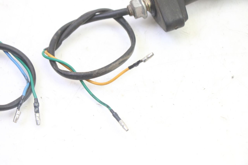 photo de TRASERO INTERMITENTE STAHO FH 50 (2018 - 2019) - Marcados y referencias originales