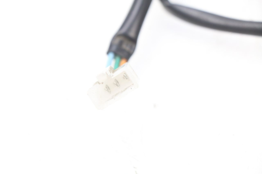 photo de INTERMITENTE TRASERO SYM FIDDLE 2 50 (2008 - 2013) - Detalle de la pieza