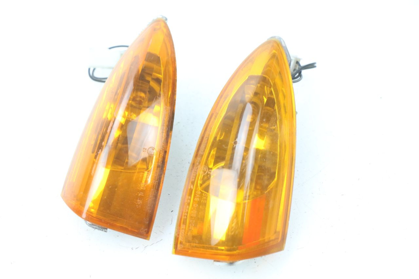 photo de INTERMITENTE TRASERO PIAGGIO FLY 125 (2005 - 2012) - Recambio usado revisado