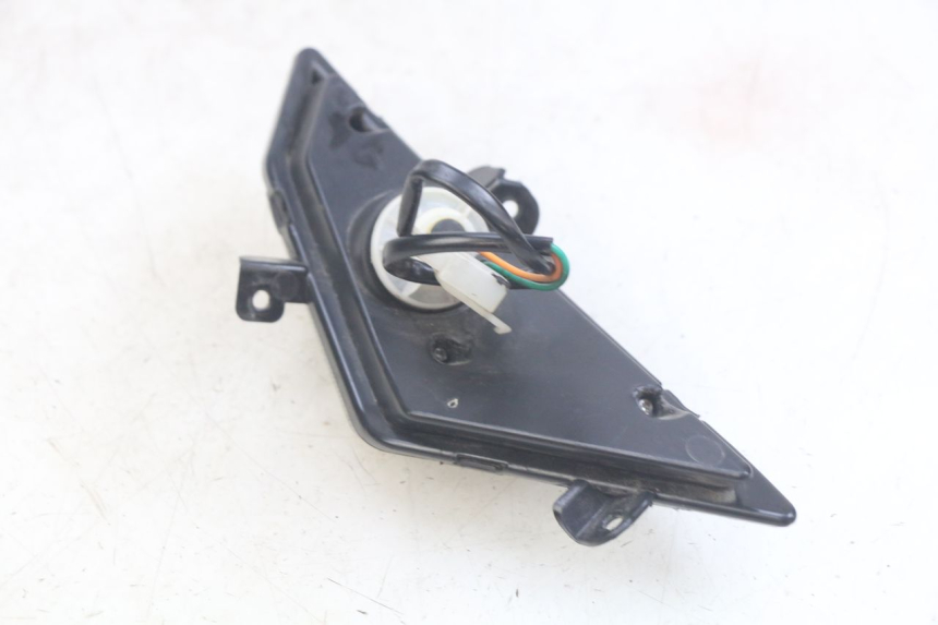 photo de INTERMITENTE TRASERO IZQUIERDO NECO ALEXONE 125 (2017 - 2024) - Otra perspectiva