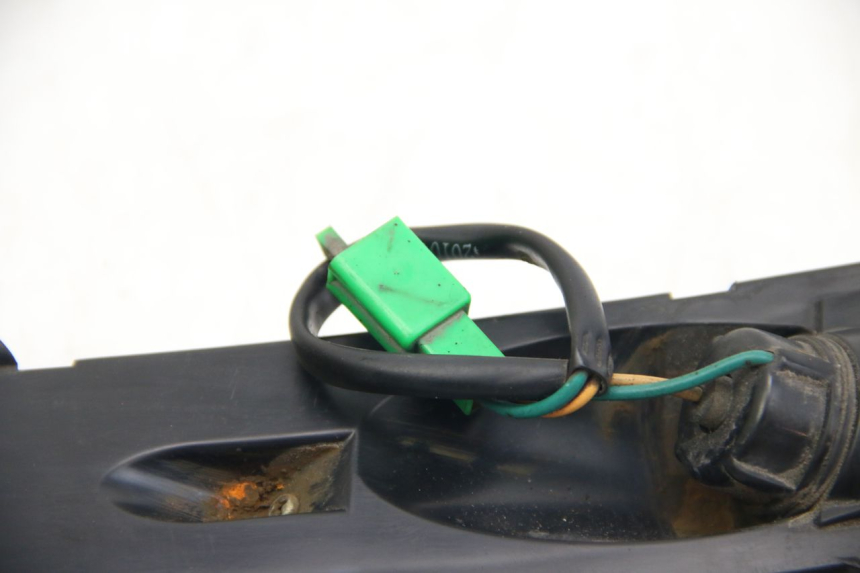 photo de INTERMITENTE TRASERO IZQUIERDO ECCITY ARTELEC 670 1 (2013 - 2017) - Detalles de los puntos de fijación